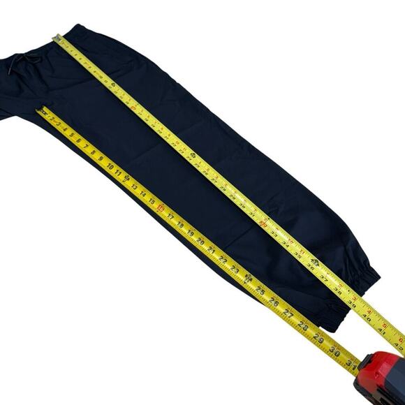 TNA ARITZIA Women's BLACK JOGGERS M Athleisure Athletic Casual Running Workout - Picture 10 of 11